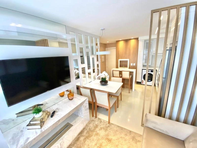 Finamente Mobiliado/Decorado no bairro Navegantes: 2ª foto da galeria de imagens do imóvel