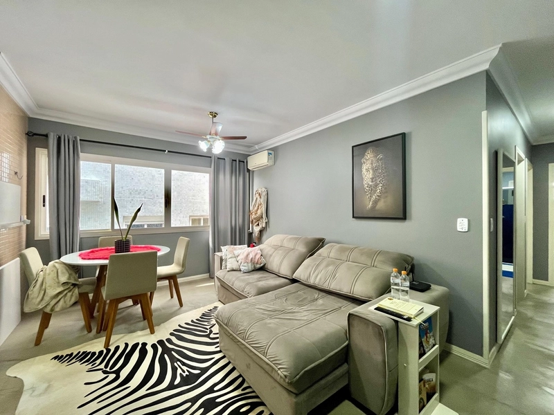 APARTAMENTO MOBILIADO COM 2 DORMITÓRIOS PROXIMO AO MAR: 2ª foto da galeria de imagens do imóvel