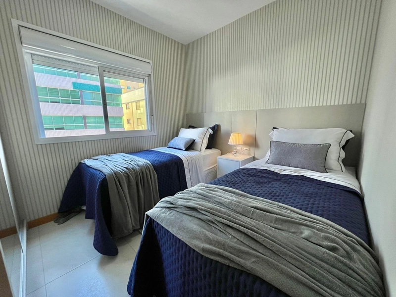 APARTAMENTO DE FRENTE, MOBILIADO E DECORADO! SACADA DE FRENTE!: 13ª foto da galeria de imagens do imóvel
