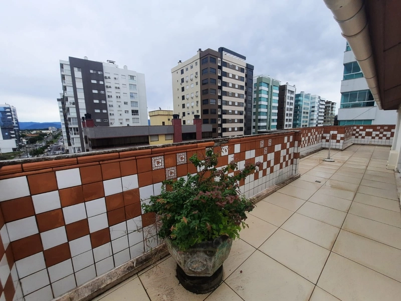 MUITO ESPAÇO COM VISTA PARA O MAR NA AVENIDA: 5ª foto da galeria de imagens do imóvel