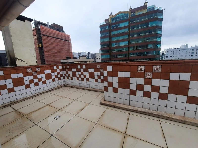 MUITO ESPAÇO COM VISTA PARA O MAR NA AVENIDA: 6ª foto da galeria de imagens do imóvel
