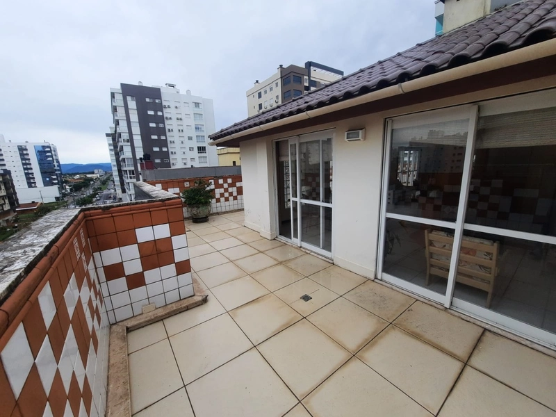 MUITO ESPAÇO COM VISTA PARA O MAR NA AVENIDA: 7ª foto da galeria de imagens do imóvel