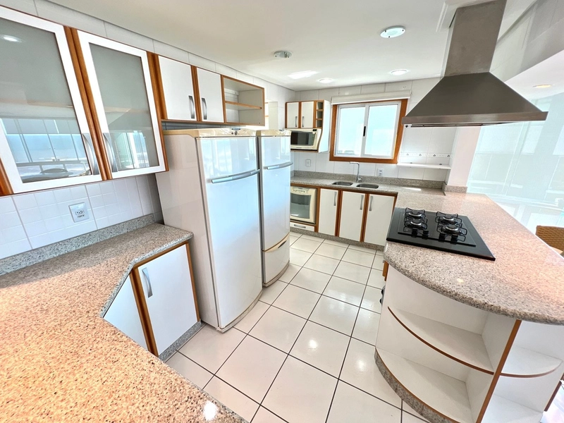 BEIRA MAR - MOBILIADO E DECORADO: 13ª foto da galeria de imagens do imóvel