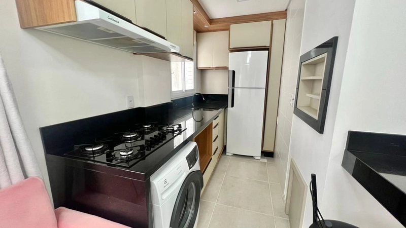 APARTAMENTO MOBILIADO COM VISTA MAR, BOX E EXCELENTE POSIÇÃO SOLAR: 8ª foto da galeria de imagens do imóvel