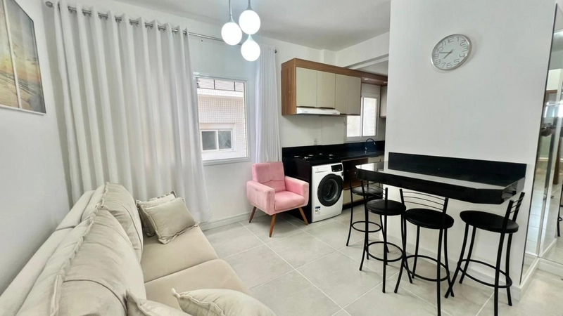 APARTAMENTO MOBILIADO COM VISTA MAR, BOX E EXCELENTE POSIÇÃO SOLAR: 2ª foto da galeria de imagens do imóvel