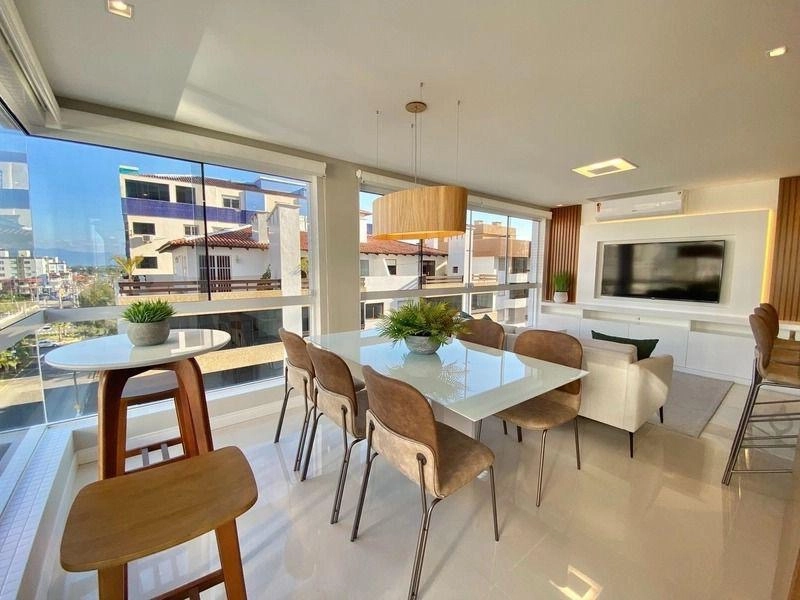 FINAMNETE MOBILIADO E DECORADO!!!: 2ª foto da galeria de imagens do imóvel