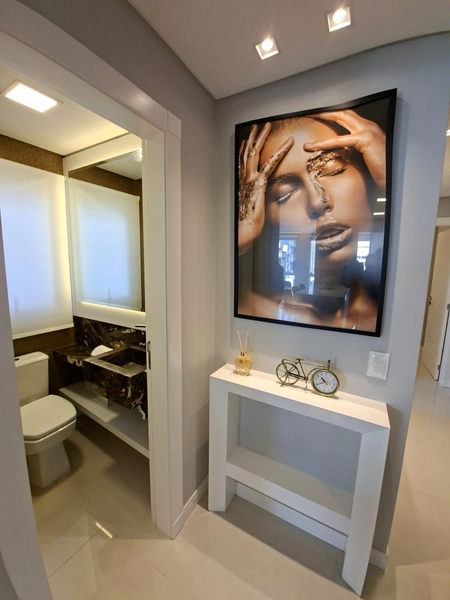 JUNTO A AVENIDA E PRAÇAS!ALTO PADRÃO! FINAMENTE MOBILIADO E DECORADO!: 16ª foto da galeria de imagens do imóvel