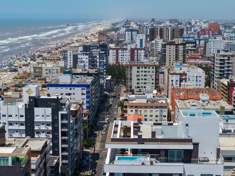UMA QUADRA DO MAR, FRENTE LESTE: 10ª foto da galeria de imagens do imóvel