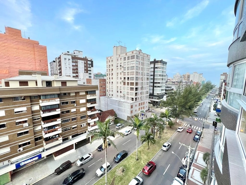Finamente Mobiliado/Decorado Frente Avenida e Vista Mar: 4ª foto da galeria de imagens do imóvel