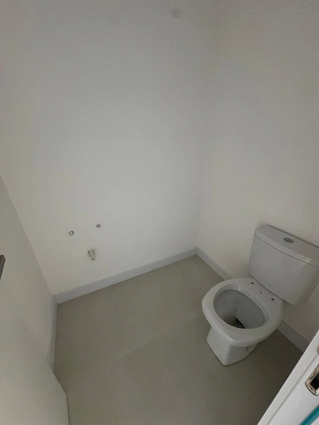 OPORTUNIDADE NAVEGANTES! 14º ANDAR!VISTA ESPETACULAR! 2 SUÍTES,ROOFTOP: 3ª foto da galeria de imagens do imóvel