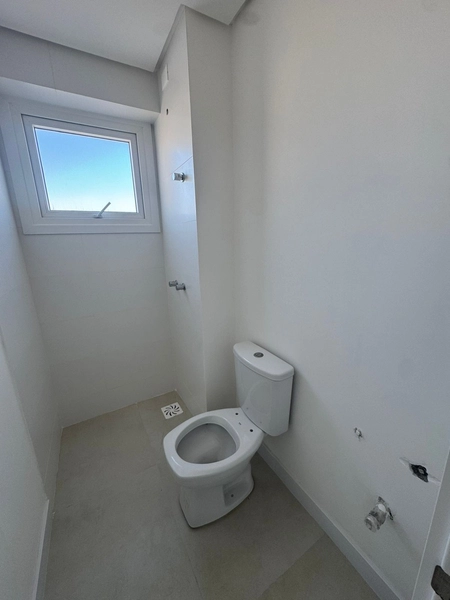 OPORTUNIDADE NAVEGANTES! 14º ANDAR!VISTA ESPETACULAR! 2 SUÍTES,ROOFTOP: 8ª foto da galeria de imagens do imóvel