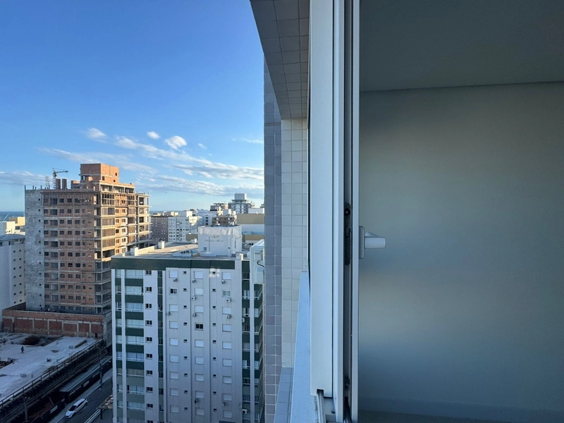 OPORTUNIDADE NAVEGANTES! 14º ANDAR!VISTA ESPETACULAR! 2 SUÍTES,ROOFTOP: 12ª foto da galeria de imagens do imóvel