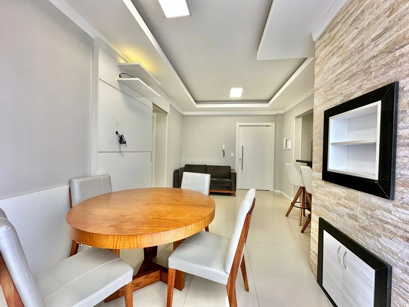 60X!! Apto 02 dormitórios com Terraço amplo, Mobiliado/Decorado, veja: 3ª foto da galeria de imagens do imóvel