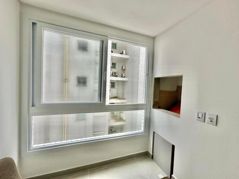 APTO. NOVO, PRÉDIO IMPONENTE! MOBILIADO, 1 DORMITÓRIO, VAGA,: 12ª foto da galeria de imagens do imóvel