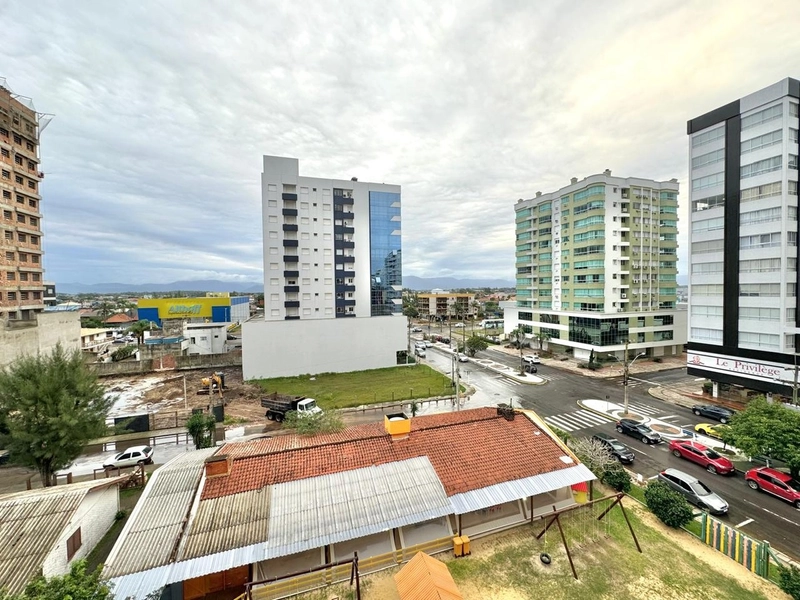À VENDA AMPLO APARTAMENTO COM VISTA LIBERADA !!!: 10ª foto da galeria de imagens do imóvel