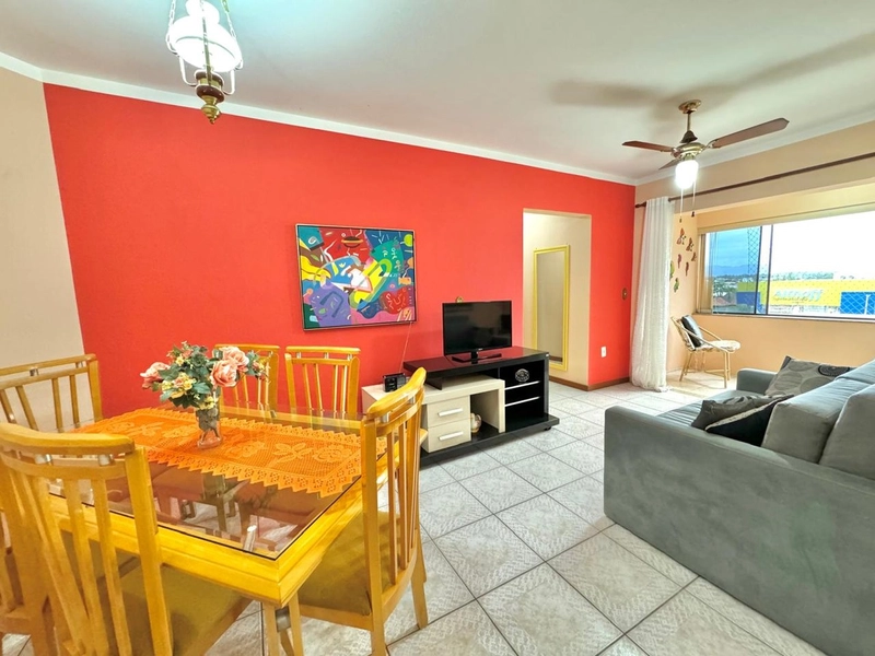 À VENDA AMPLO APARTAMENTO COM VISTA LIBERADA !!!: 4ª foto da galeria de imagens do imóvel