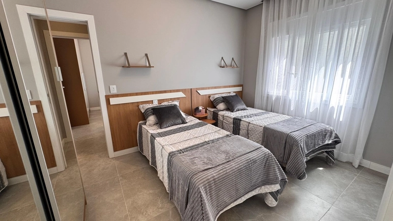 CASA NO CAPÃO ILHAS COM PÉ-DIREITO DUPLO, INTEGRAÇÃO TOTAL E ÁREA EXTE: 18ª foto da galeria de imagens do imóvel