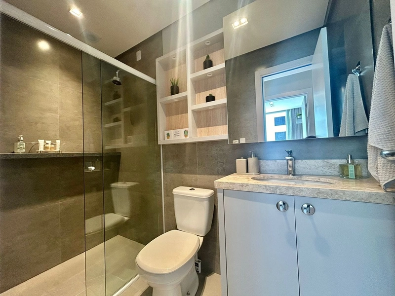NAVEGANTES! DUPLEX, DE FRENTE, MOBILIADO E DECORADO, NOVO, 2 VAGAS,: 8ª foto da galeria de imagens do imóvel