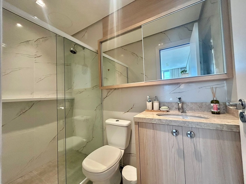 NAVEGANTES! DUPLEX, DE FRENTE, MOBILIADO E DECORADO, NOVO, 2 VAGAS,: 5ª foto da galeria de imagens do imóvel