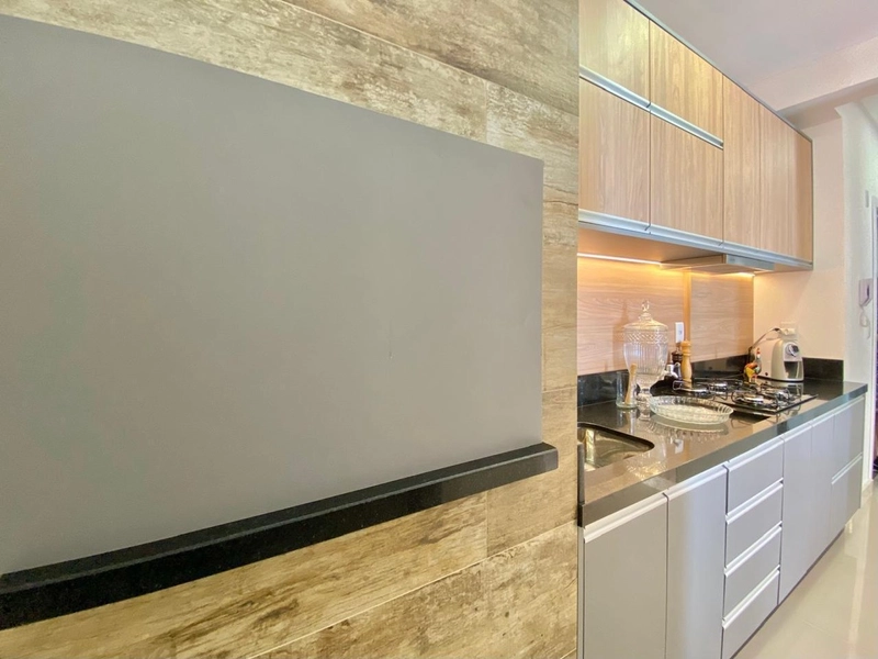 NAVEGANTES, DE FRENTE COM VISTA, FINAMENTE MOBILIADO E DECORADO!: 15ª foto da galeria de imagens do imóvel