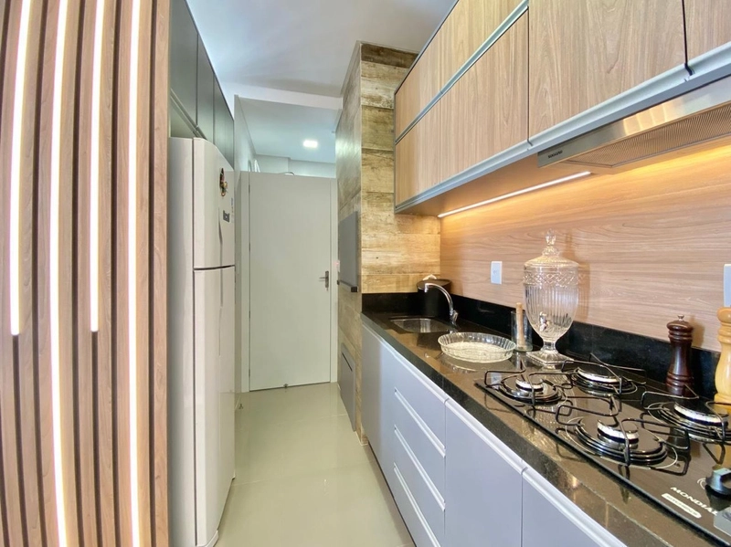 NAVEGANTES, DE FRENTE COM VISTA, FINAMENTE MOBILIADO E DECORADO!: 9ª foto da galeria de imagens do imóvel