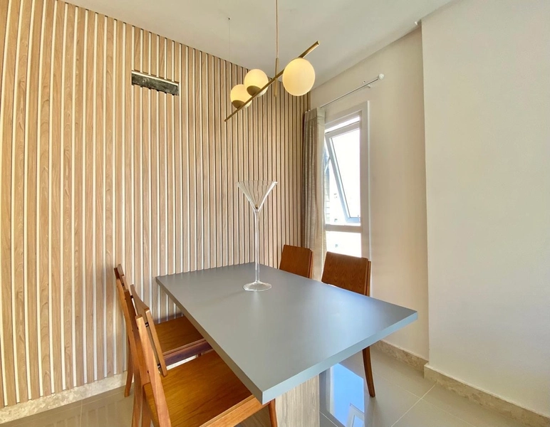 NAVEGANTES, DE FRENTE COM VISTA, FINAMENTE MOBILIADO E DECORADO!: 4ª foto da galeria de imagens do imóvel