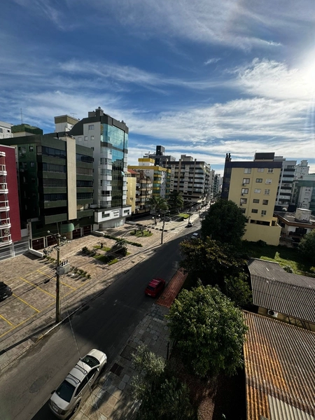 EXCELENTE OPORTUNIDADE PRÓXIMO AO MAR E A PRAÇA FLÁVIO BOIANOVSKI: 9ª foto da galeria de imagens do imóvel