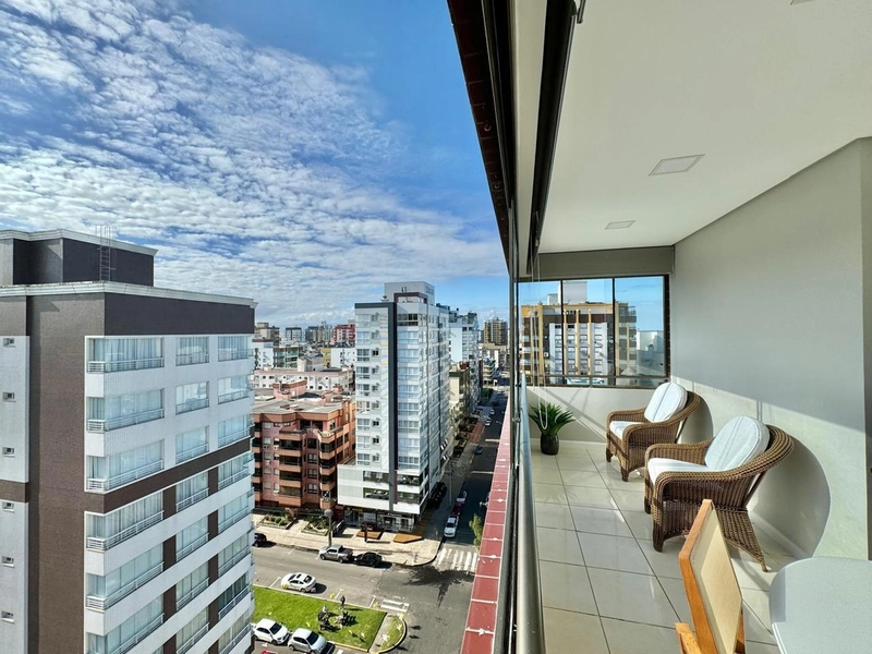 Cobertura com Vista Eterna pro Mar Finamente Decorada: 2ª foto da galeria de imagens do imóvel