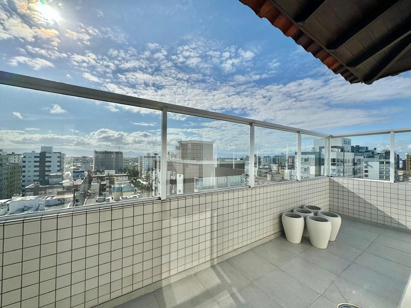 Cobertura com Vista Eterna pro Mar Finamente Decorada: 22ª foto da galeria de imagens do imóvel