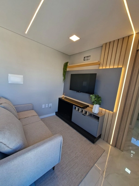 LUXO DE 1 DORM. MOBILIADO, PRÉDIO COM ROOFTOP, PISCINA, INFRA.: 4ª foto da galeria de imagens do imóvel