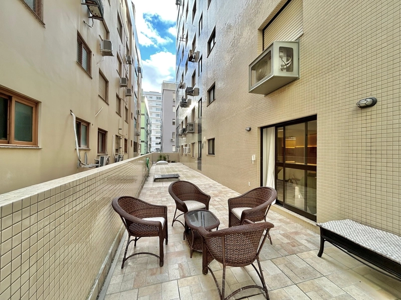 FRENTE PRAÇA LUIS BASSANI!MOBILIADO E DECORADO! Venha visitar…: 55ª foto da galeria de imagens do imóvel