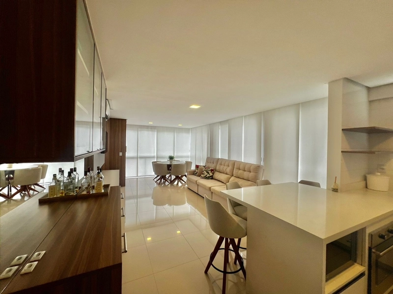 ALTO PADRÃO NA BEIRA MAR, COM VISTA ESPETACULAR MAR! MOB. E DECORADO: 5ª foto da galeria de imagens do imóvel