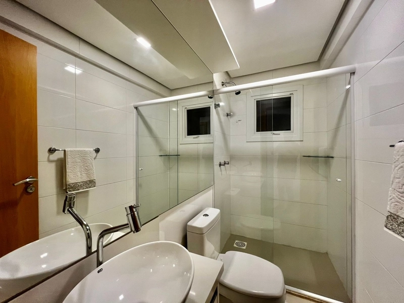 ALTO PADRÃO NA BEIRA MAR, COM VISTA ESPETACULAR MAR! MOB. E DECORADO: 21ª foto da galeria de imagens do imóvel