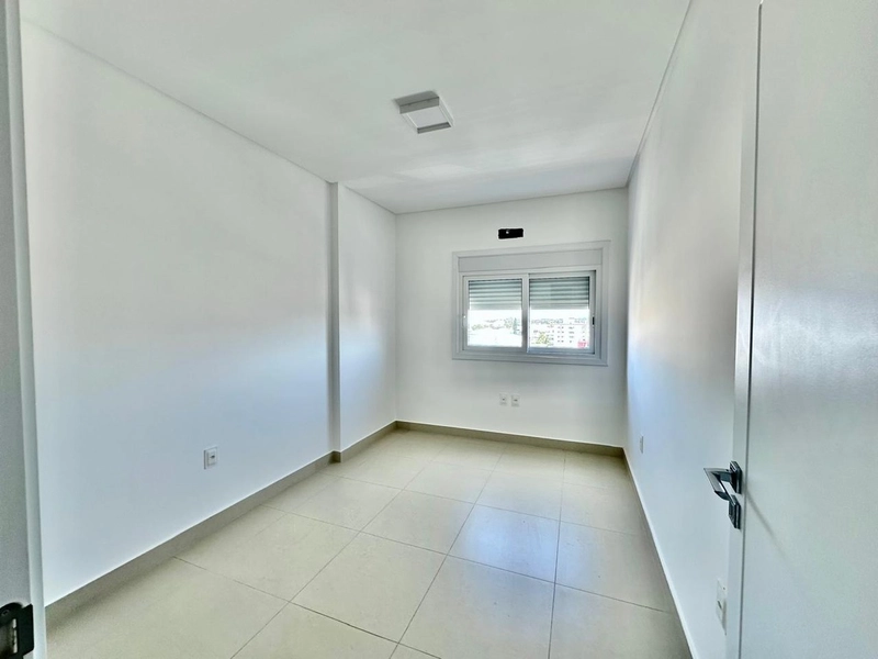 APARTAMENTO DE ALTO PADRÃO VISTA PRO MAR E PARA SERRA: 11ª foto da galeria de imagens do imóvel