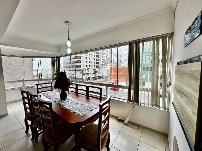 Em frente a avenida com vista eterna para o mar: 12ª foto da galeria de imagens do imóvel