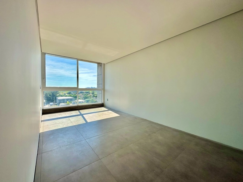 APARTAMENTO DE 2 DORMITÓRIOS C/ SUITE,  DE FRENTE PARA AVENIDA: 4ª foto da galeria de imagens do imóvel