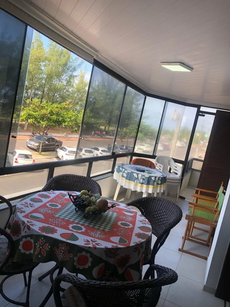 BEIRA MAR, COM VISTA ESPETACULAR E DEFINIDA! MOBILIADO, TERRAÇO!: 4ª foto da galeria de imagens do imóvel