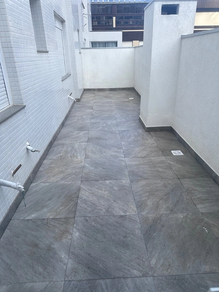 APTO NOVO DE FRENTE COM VISTA E TERRAÇO! ROOFTOP COM INFRA!: 8ª foto da galeria de imagens do imóvel