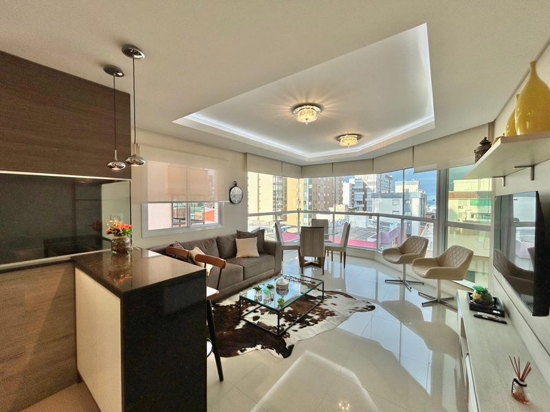 CENTRO! MOBILIADO! LINDO APTO 3DORMITÓRIOS PARA VOCÊ E SUA FAMÍLIA!: 1ª foto da galeria de imagens do imóvel