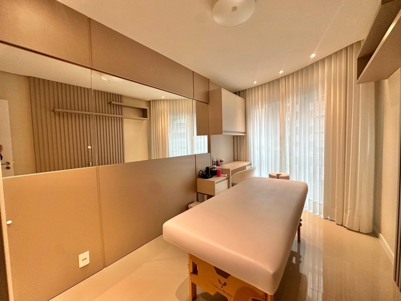 ALTO PADRÃO, FINAMENTE MOBILIADO E DECORADO COM VISTA ESPETACULAR.: 16ª foto da galeria de imagens do imóvel