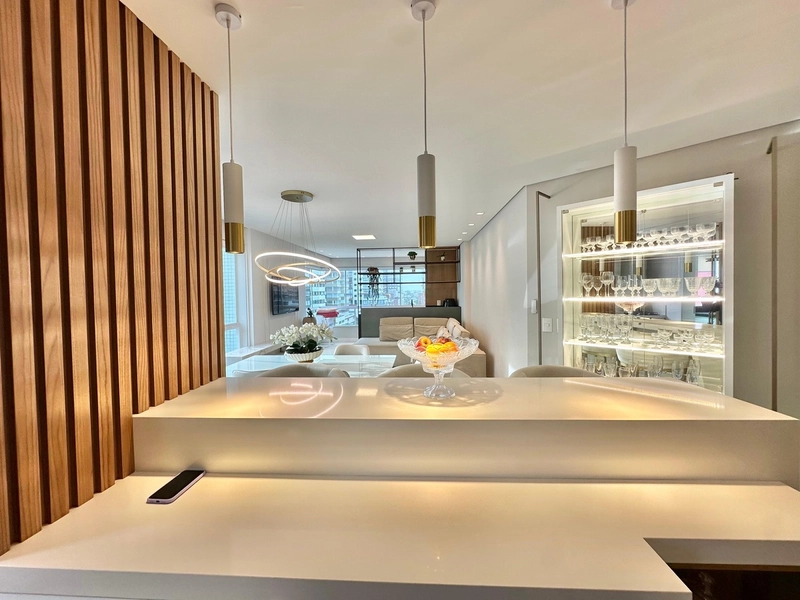ALTO PADRÃO, FINAMENTE MOBILIADO E DECORADO COM VISTA ESPETACULAR.: 12ª foto da galeria de imagens do imóvel