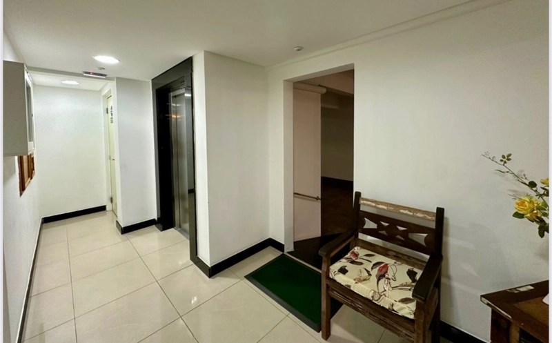 JUNTO A PRAÇA DA FLÁVIO! MOBILIADO E DECORADO! 2 DORMTS.SUITE, VAGA: 13ª foto da galeria de imagens do imóvel