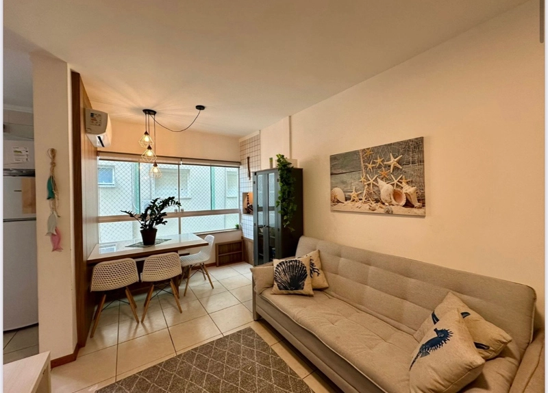 JUNTO A PRAÇA DA FLÁVIO! MOBILIADO E DECORADO! 2 DORMTS.SUITE, VAGA