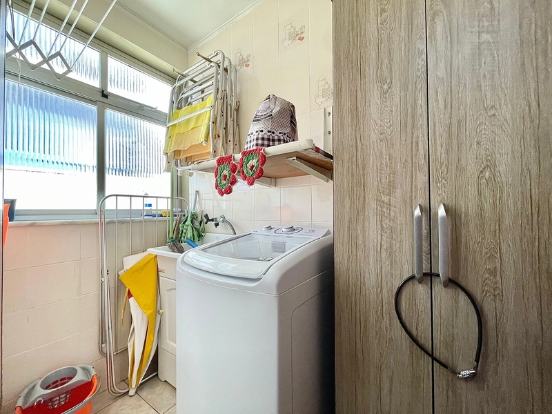 LOCALIZAÇÃO PRIVILEGIADA! NA AV.RUDÁ, CENTRO, POUCOS PASSOS MAR!: 8ª foto da galeria de imagens do imóvel