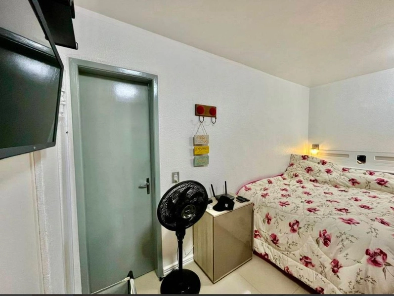 OPORTUNIDADE NO CENTRO!36X ! MOBILIADO E DECORADO! 2DORMTS. VAGA...: 15ª foto da galeria de imagens do imóvel