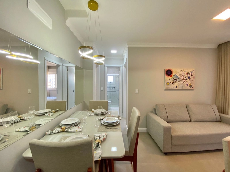 ARQUITETURA NEOCLÁSSICA! ALTISSÍMO PADRÃO! MOBILIADO E DECORADO!: 10ª foto da galeria de imagens do imóvel