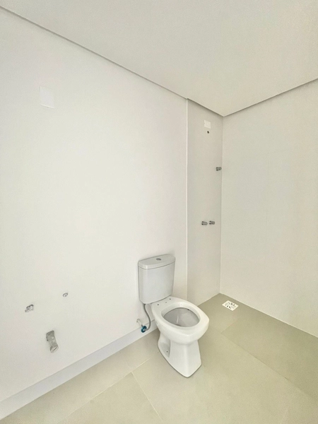 NAVEGANTES! DE FRENTE COM VISTA ESPETACULAR! 2 SUÍTES, ROOFTOP!: 23ª foto da galeria de imagens do imóvel