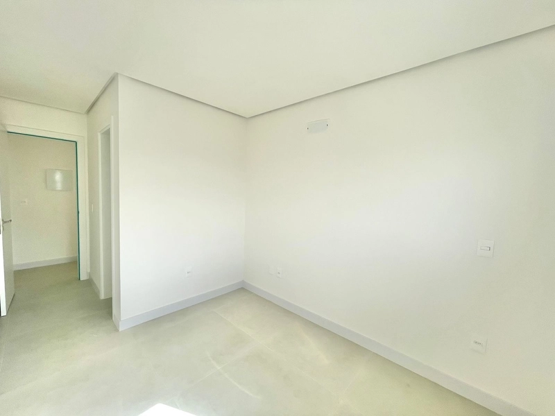 NAVEGANTES! DE FRENTE COM VISTA ESPETACULAR! 2 SUÍTES, ROOFTOP!: 16ª foto da galeria de imagens do imóvel