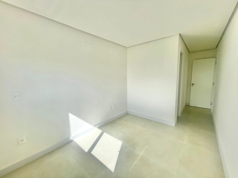 NAVEGANTES! DE FRENTE COM VISTA ESPETACULAR! 2 SUÍTES, ROOFTOP!: 14ª foto da galeria de imagens do imóvel