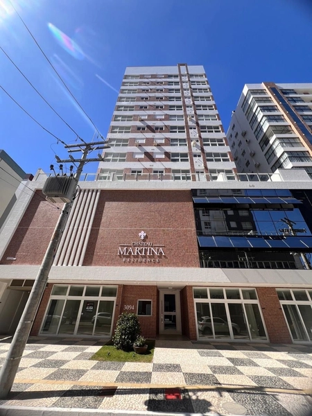 NAVEGANTES! PRÉDIO NOVO E IMPONENTE, COM ROOFTOP E INFRA!